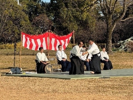 合気道の演武（昨年度の様子）