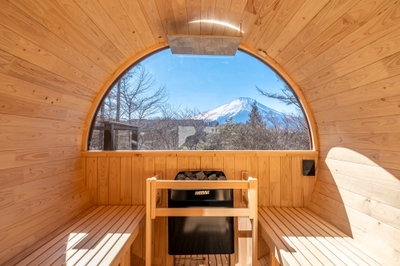 富士山ビューのバレルサウナ