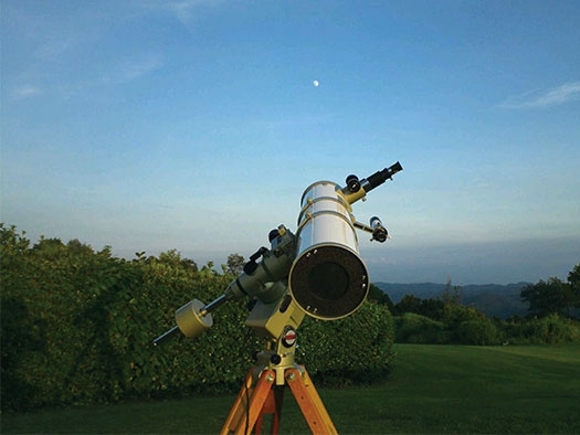 夏のおすすめ満点の夜空スターウォッチング