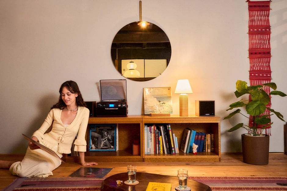 水原さんスタイリング監修のラウンジ