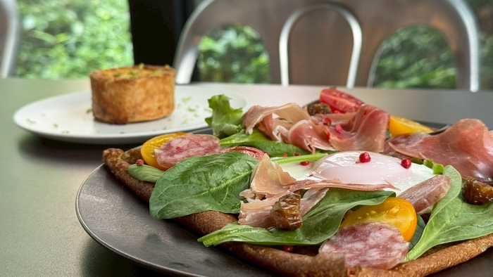 蕎麦粉のガレット