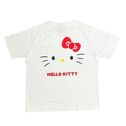 Tシャツが圧縮されて11㎝に？！ハローキティの圧縮Tシャツは保管用にぴったりです