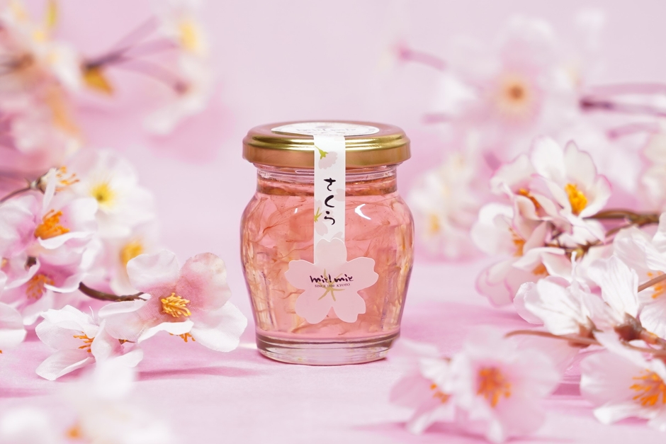 桜花びら入り蜂蜜