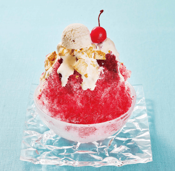 天然水の削り氷「恋するチェリーパイ」 1,200円（税込1,320円）