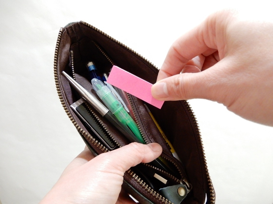 仕切りで分けているので、目的のものがすぐに取り出せます。