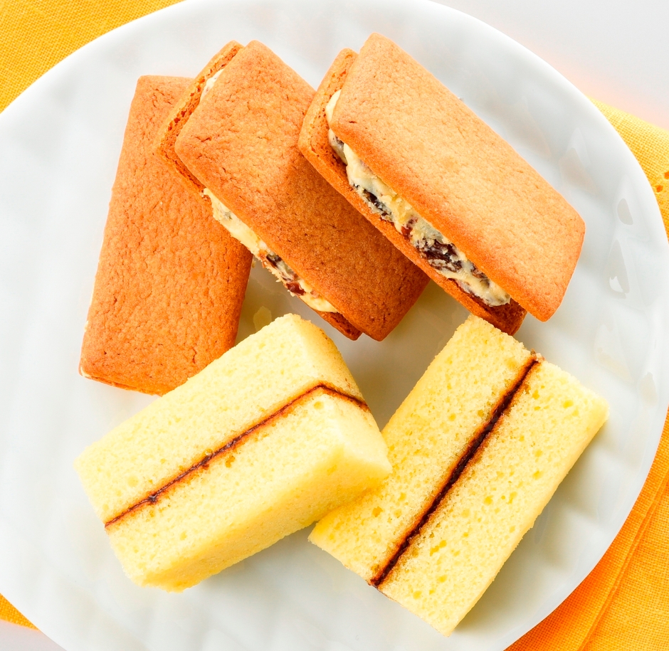 六花亭 マルセイバターケーキ(写真下)