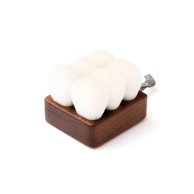 SUVÉ ボディブラシ ショート 14,300円