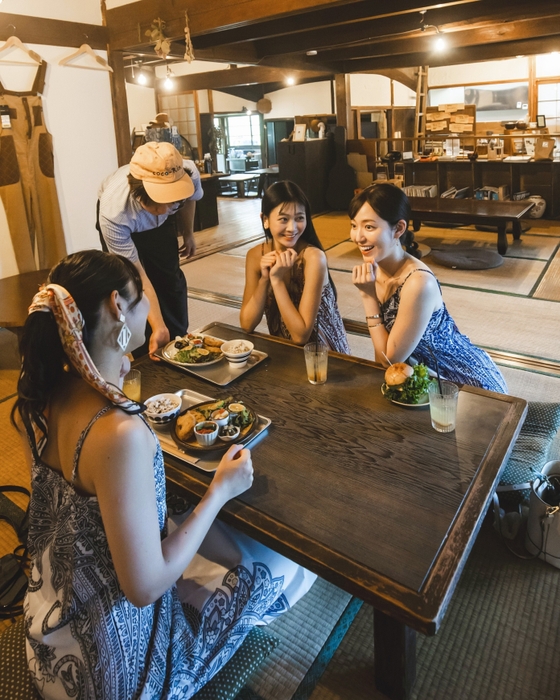 近隣の古民家カフェ例