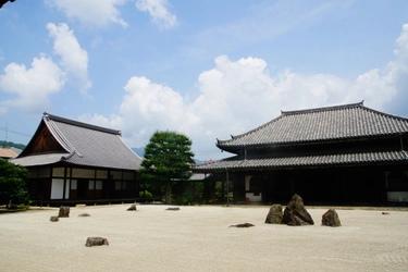 めぐるたび・新しい京都 ～天龍寺僧侶とめぐる～ 天龍寺別院 臨川寺（特別参拝）