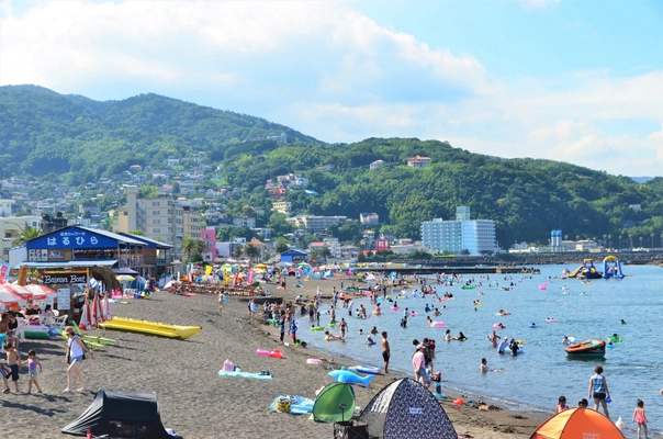 「海×温泉」で大満足！伊豆・伊東市の海水浴場が 7月19日(土)オープン！ 特徴ある3カ所の海水浴場で大人から子供まで夏を満喫