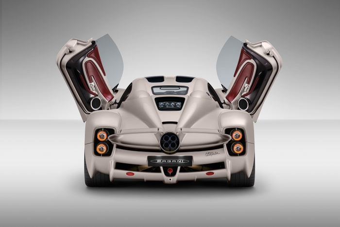 Pagani Utopia(5)