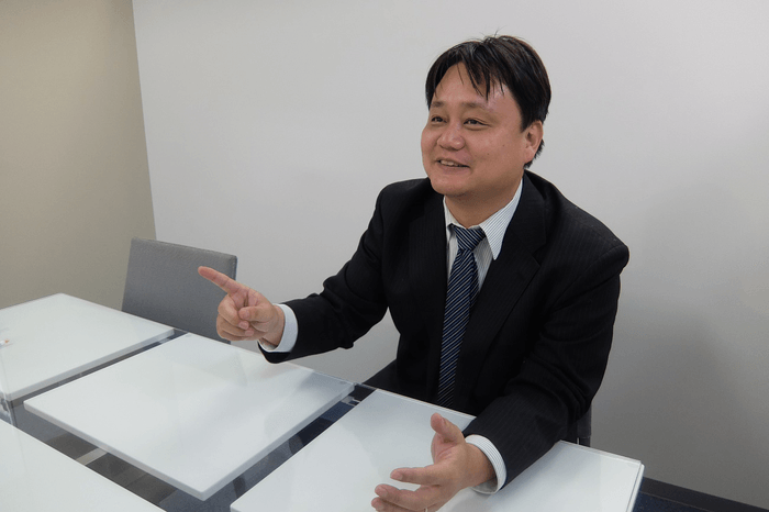 株式会社トライアンフ 代表取締役社長 日向 正嗣