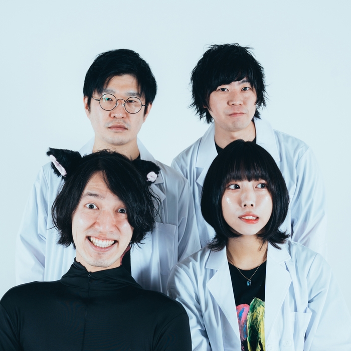 chocol8 syndromeメンバー アーティスト写真 上段左:ノモトクン、上段右:奏 下段左:ケンコモブチ、下段右:しゃおん