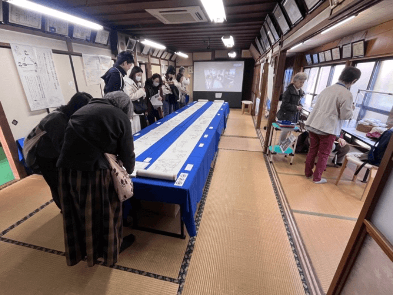 手漉き和紙鳥獣戯画展in小川町の様子