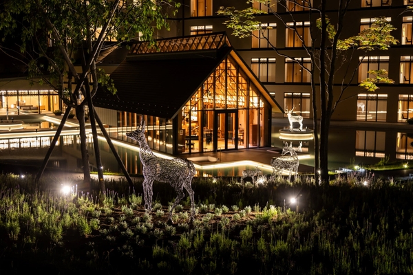 水のラウンジ「洸響」外観