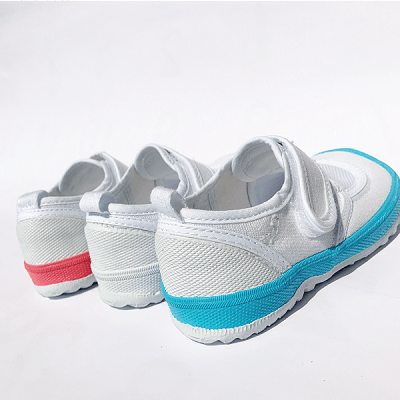 教育パワーシューズ(3)大型かかとガード