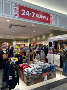 海外古着専門店「24/7 SUPPLY」が ららぽーと名古屋みなとアクルス2FにNEW OPEN！