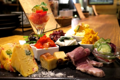名物前菜盛り お一人様900円