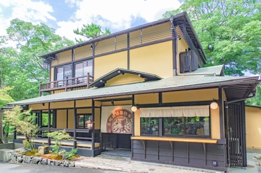 【冬に行きたいカフェ】八坂神社と知恩院すぐの円山公園に佇む京都の「eXcafe（イクスカフェ）祇園八坂」