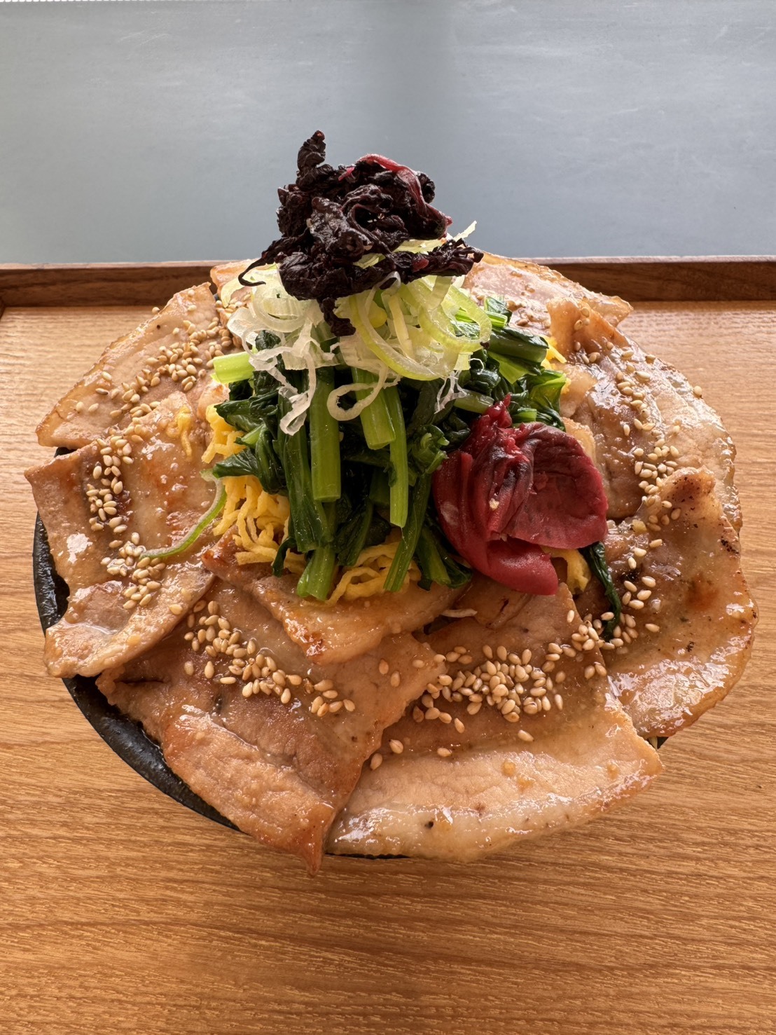 「鈴木梅太郎丼」1,800円