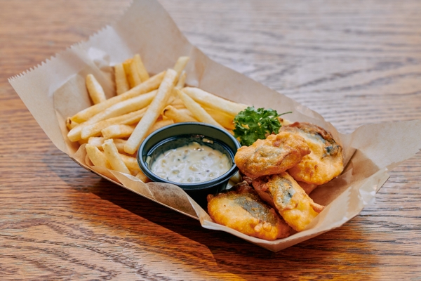 「フィッシュアンドチップス」