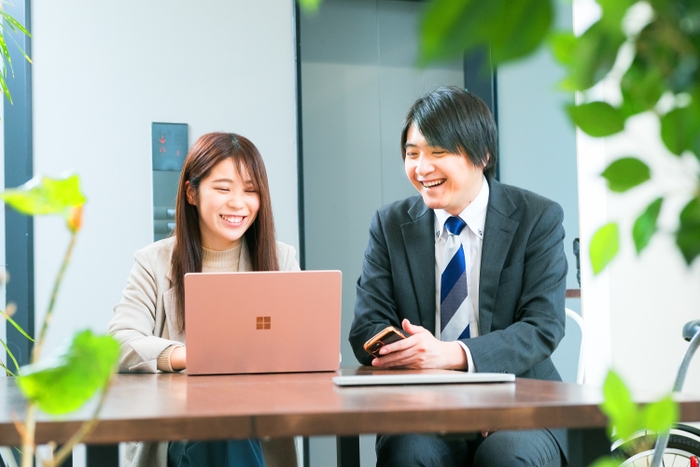 社員打ち合わせ風景