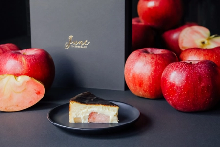 ＜日本初＞珍しい赤肉りんご“ルビースイート”を使用した りんごのバスクチーズケーキ「Ruby CHEESECAKE」が 大阪のチーズケーキ専門店　June CHEESECAKEより 数量限定にて11月5日(木)から予約販売開始！
