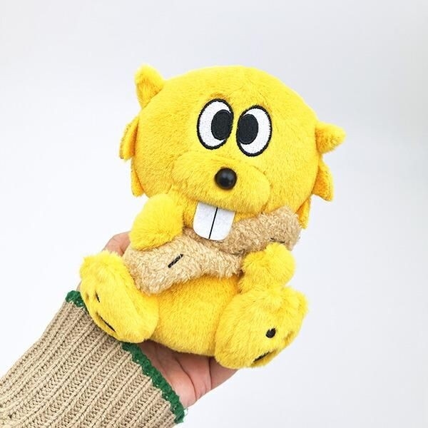 ビーバーのぬいぐるみ