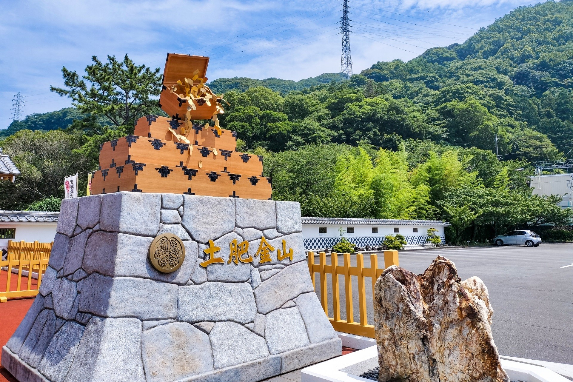 西伊豆の2つの温泉宿×「土肥金山」コラボ　宿泊者限定で入場無料に　両施設から徒歩約10分・土肥ならではの観光を満喫
