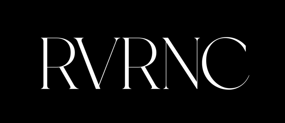 〈RVRNC〉のレーベルロゴ