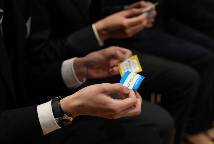 グループ各社社長のメッセージ入りくじ券