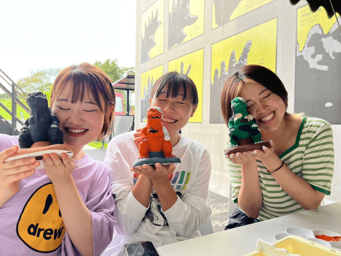 ▲みんなで一緒に自分だけのゴジラをつくろう!