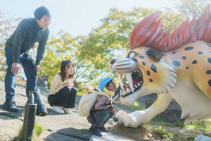 © ARMOR PROJECT/BIRD STUDIO/SQUARE ENIX