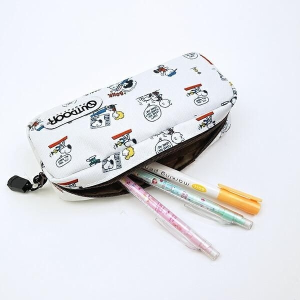 スヌーピーのフレンズシリーズのペンケース