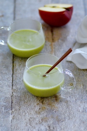 アレンジ:甘酒とりんごのホットスムージー