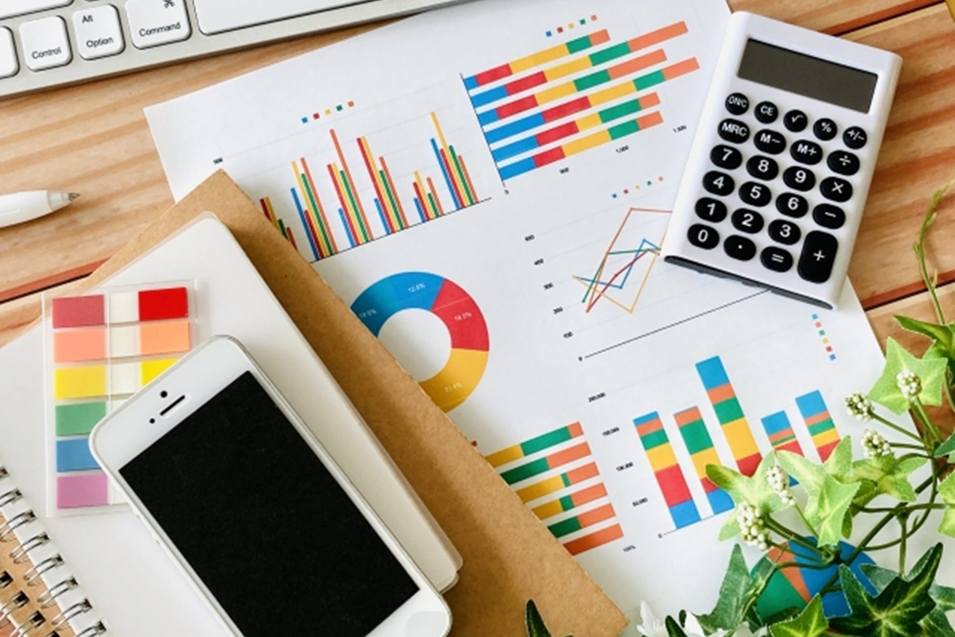 ホテル集客の課題解決へ 宿のプロとSNSのプロによる無料共同ウェビナー開催「SNS×業務効率化で“予約が増える仕組み”」を解説|2026年1月21日(水)