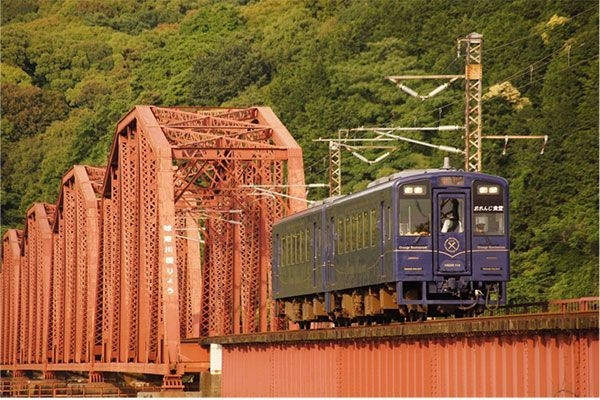 「おれんじ食堂」＜肥薩（ひさつ）おれんじ鉄道＞