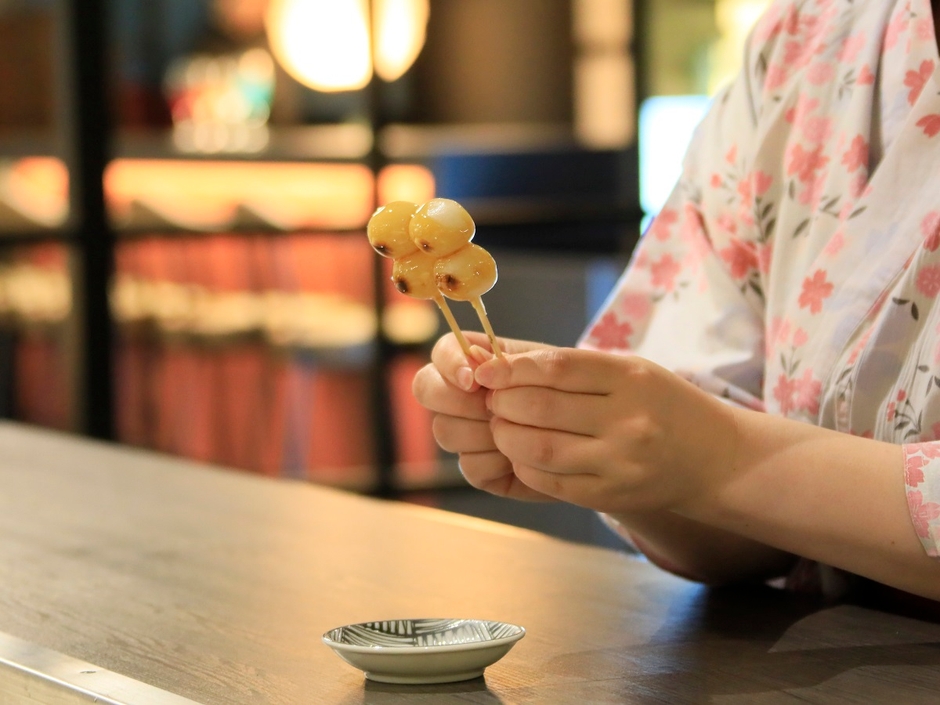 ウェルカムサービス（焼き団子は7月以降開始予定）