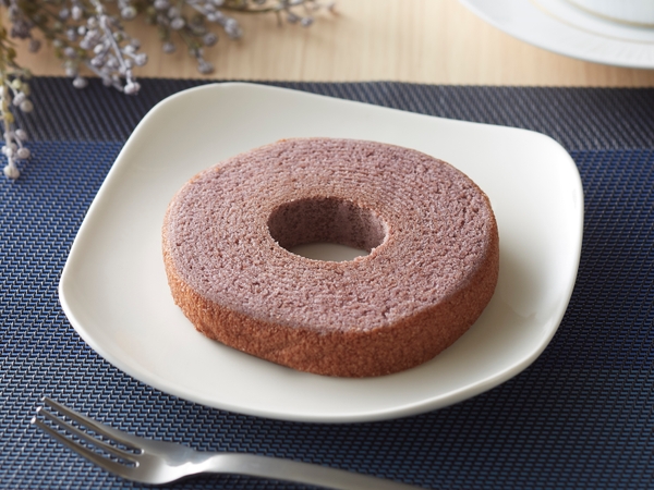 沖縄県産紅いもバウムクーヘン イメージ画像