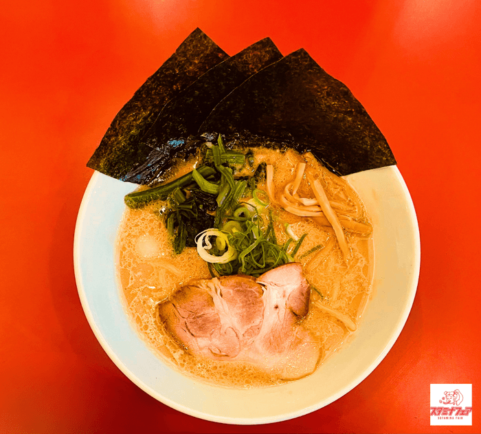 クリーミーとんこつ醤油ラーメン