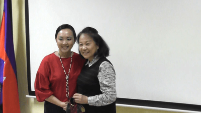 右:清水 裕子教授