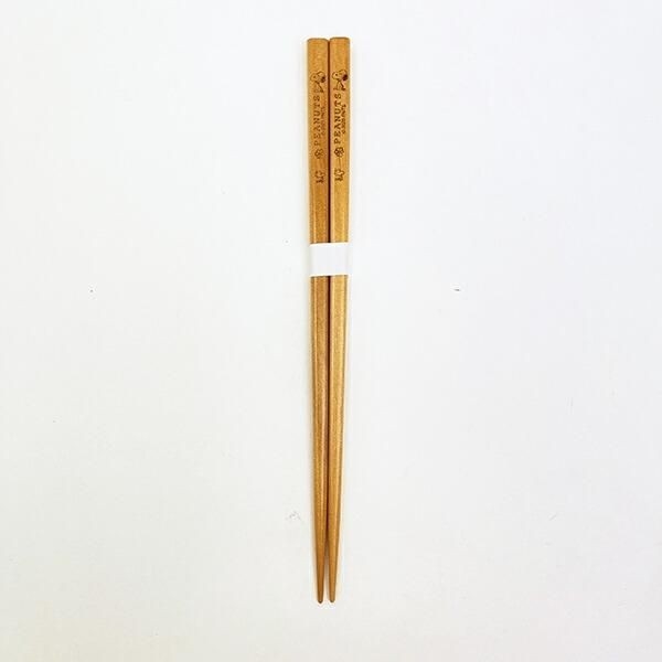 スヌーピーの楽しいポップな食器シリーズ