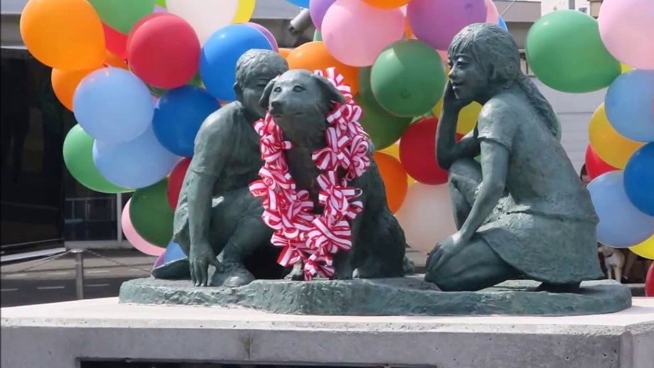 JR石岡駅広場にある『みんなのタロー』像