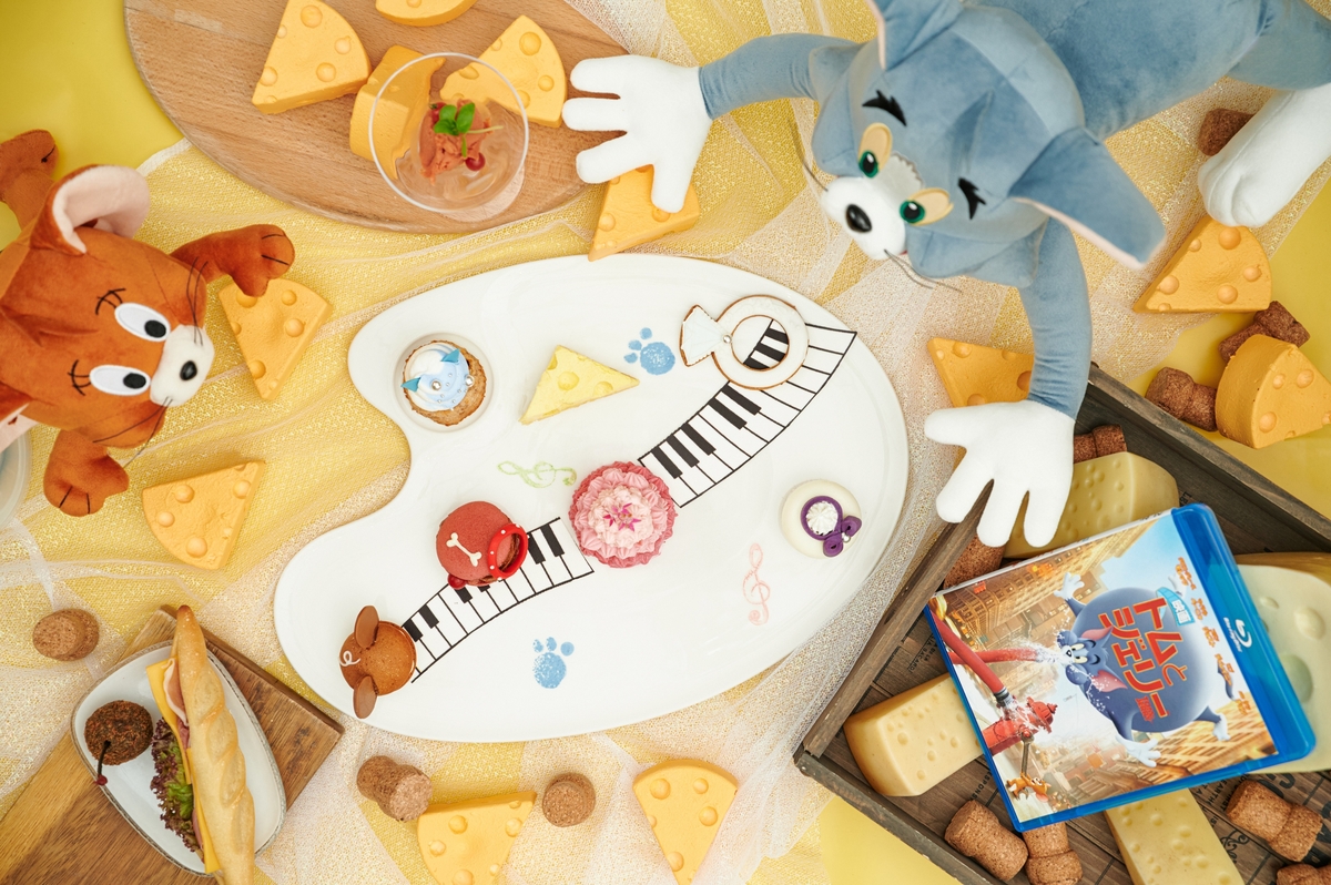 トム&ジェリーと一緒に 親子でアフタヌーンティー!トムとジェリーが奮闘する“世紀の結婚式”にインスパイアされた、遊び心あふれるキュートなスイーツが登場