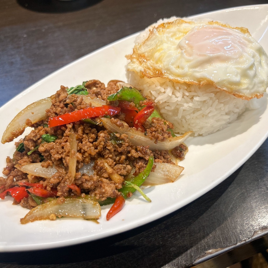 クンテープ道頓堀店 (タイ料理・キッチンカー) 【ヨイノクチ初出店】