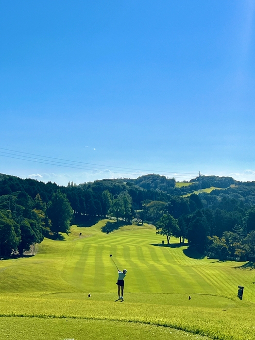 フェアウェイが4コース中一番広い、人気の海コース&山コース