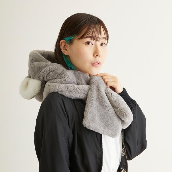 エスタ (estaa) フーディーマフラー　耳付きフード