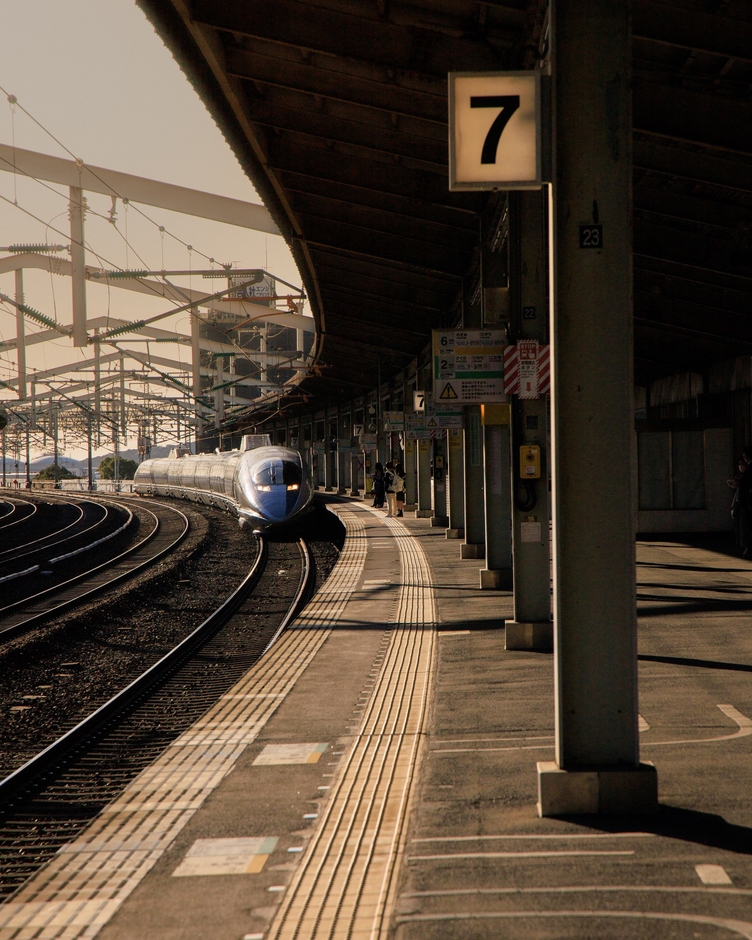 タイトル「旅のはじまり」(投稿者:@ksgarden_photo)