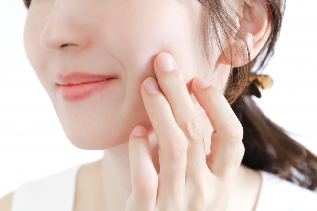 肌のトラブルが解消された女性 美肌