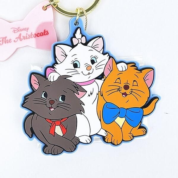 ACCOMMODEコラボマリーグッズ